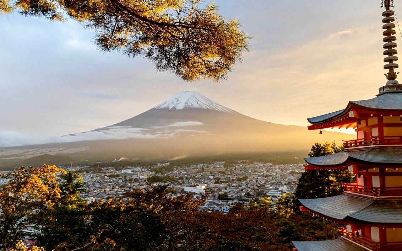 Top-Angebote Japan-Reisen -  Tokio + Fuji Vulkan Bergpanorama