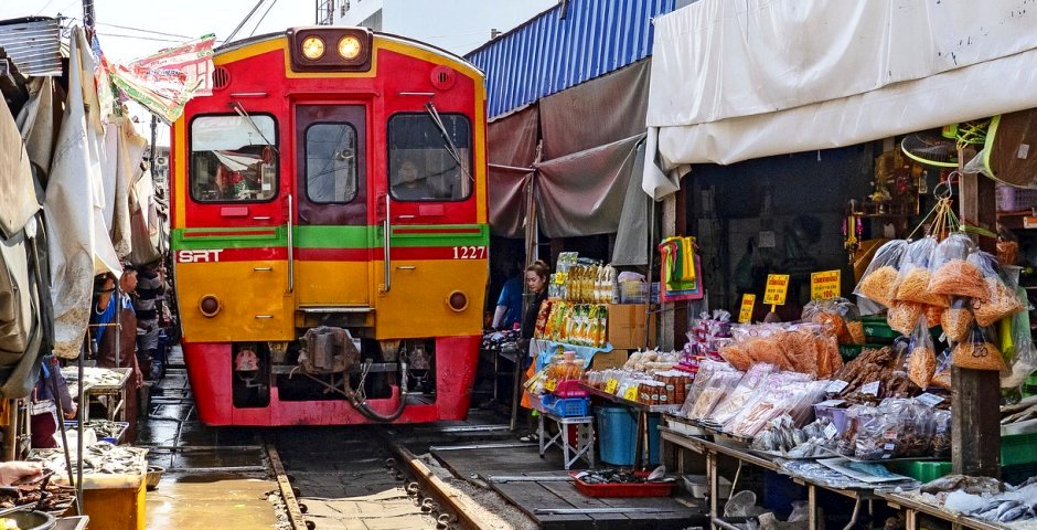Foto: Urlaub in Thailand - Bangkok Train-Market